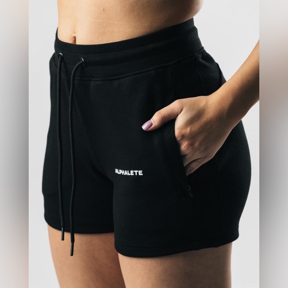 Alphalete Essential Core Athletic Shorts Black - Picture 1 of 10